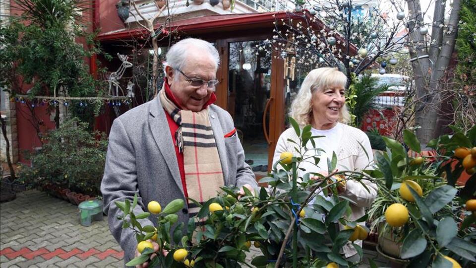 Sevgiyle bir yastıkta geçen ömürler