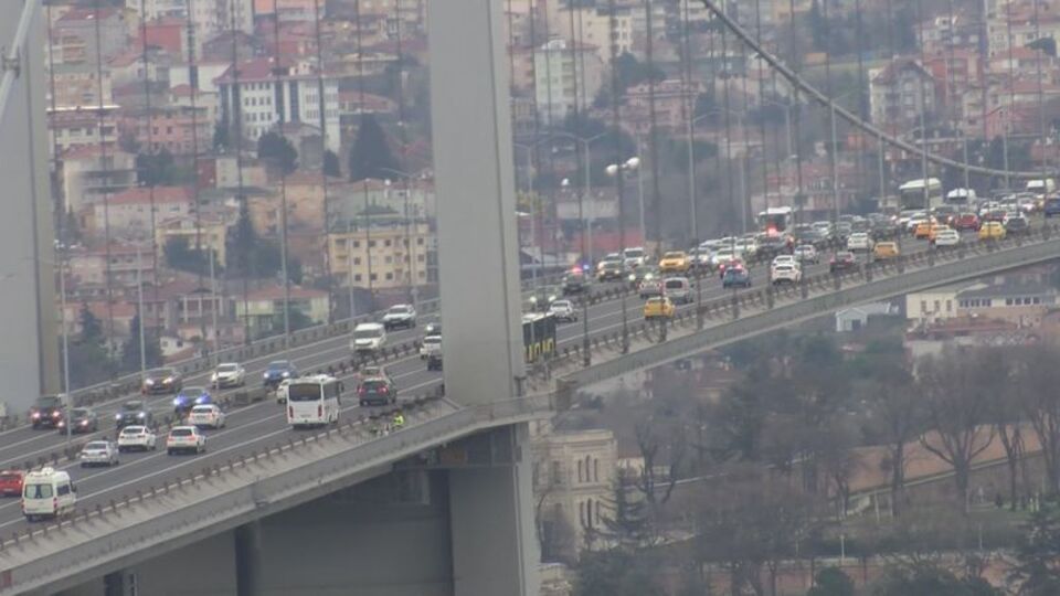 15 Temmuz Şehitler Köprüsü'nde şüpheli paket alarmı
