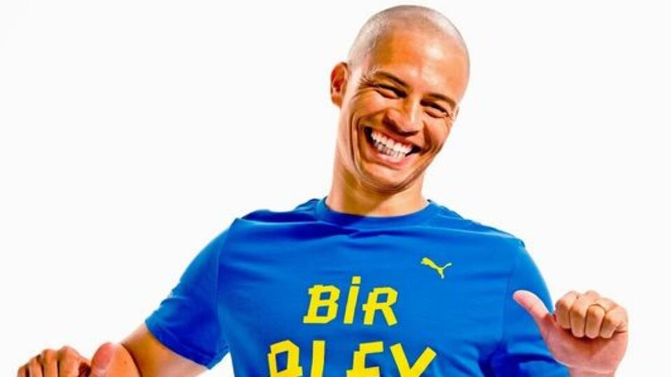 Alex De Souza'dan Hadicilere sürpriz!