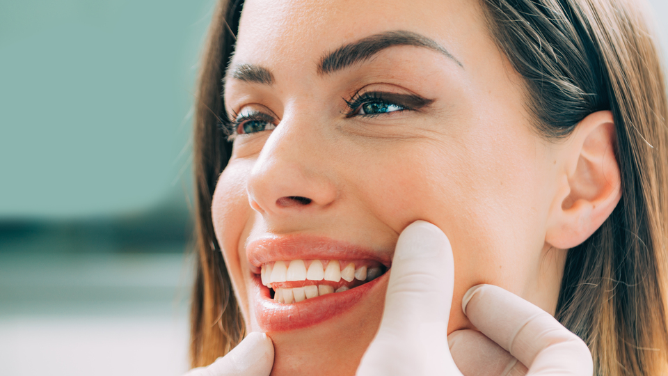 Eksik dişleri tamamlamanın süresi var!