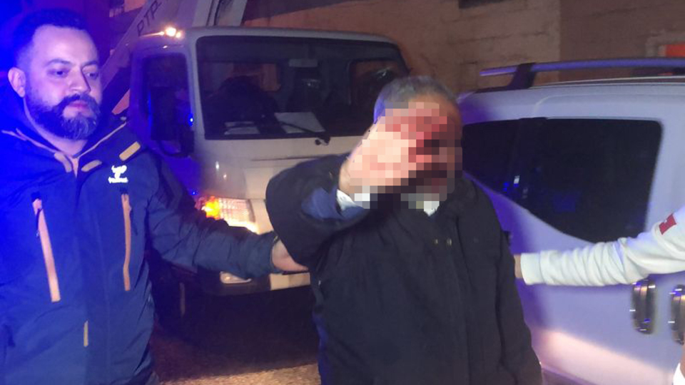 Kocasını taş ve sopayla dövdü