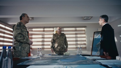 SHOW TV'nin yeni dizisi Nöbet'ten yeni tanıtım!