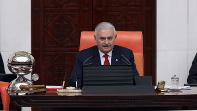 Binali Yıldırım'dan veda yemeği