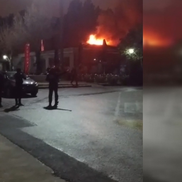 Marmara Üniversitesi'nde korkutan yangın