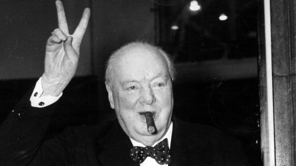 İngiltere'de Churchill tartışması: Kahraman mı, zalim mi?