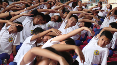 'Okullarda yoga' eğitimine tepki!