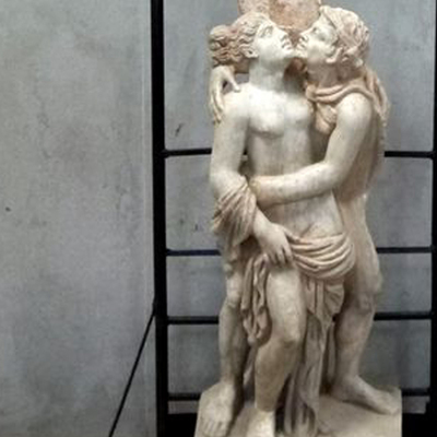 Tarihi heykeli 1.7 milyon TL'ye satacaktı!