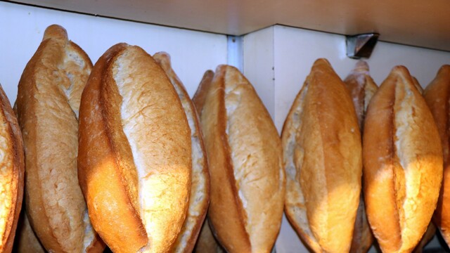 "Her yıl 500 bin ton ekmeği çöpe atıyoruz"