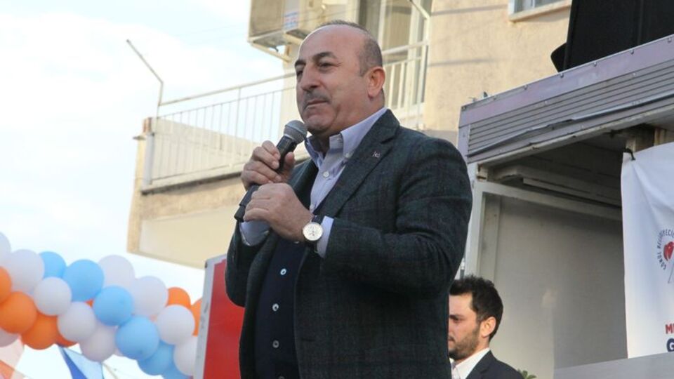 "FETÖ'cü hainlerin ensesindeyiz"