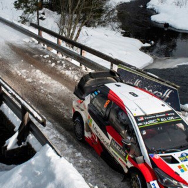 İsveç Rallisi'nde kazanan Tanak