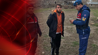 Menfezde yakalandı! Arkadaşını bıçakladı ölüme terk etti!