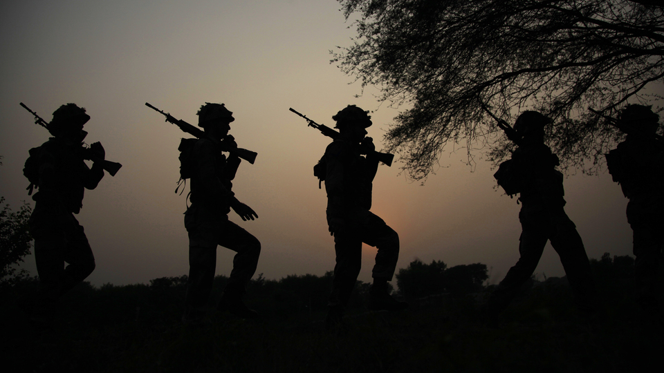 İki ülke arasında tansiyon yükseldi: Pakistan büyükelçisini çağırdı!