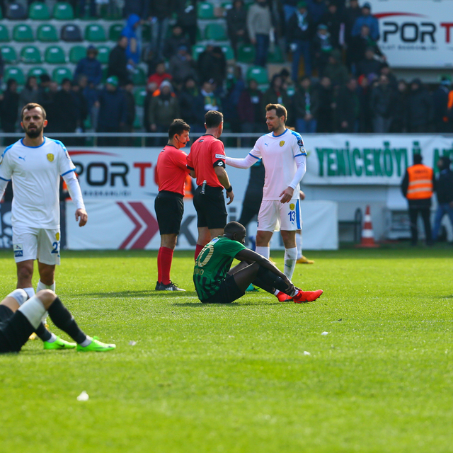 Akhisarspor'un derdi çok
