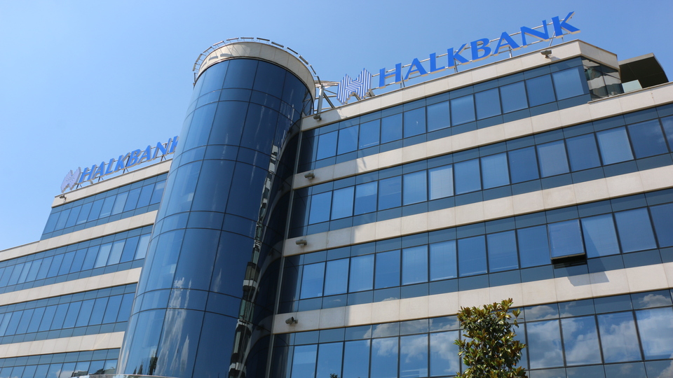 Esnaf ve sanatkâra 1.5 ayda 5.5 milyar TL kredi kullandırdık