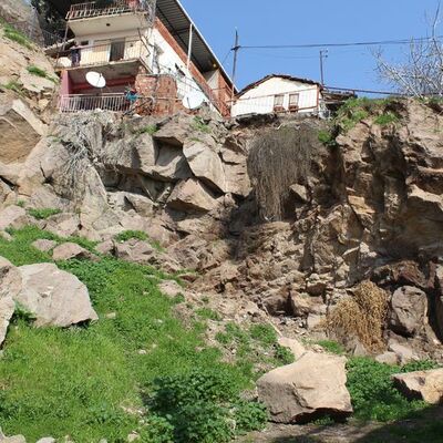 Mahalleli diken üstünde! Korku içinde yaşıyorlar
