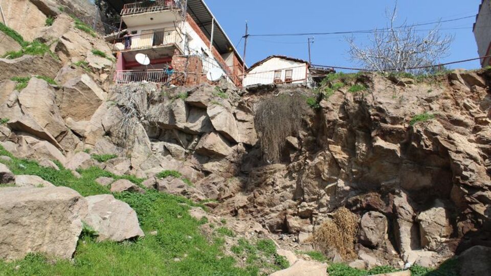 Mahalleli diken üstünde! Korku içinde yaşıyorlar
