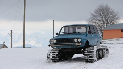 77 model otomobile palet taktı!