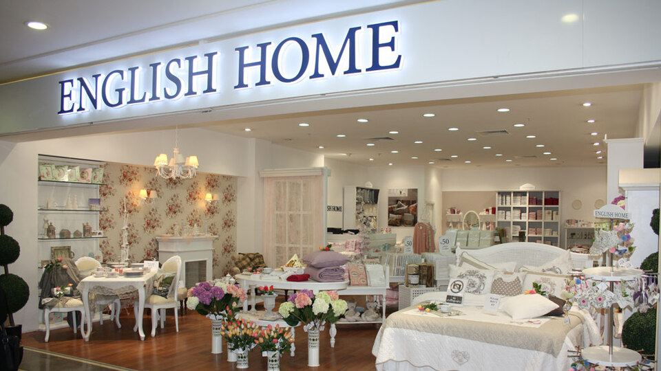 English Home çalışma saatleri nedir?