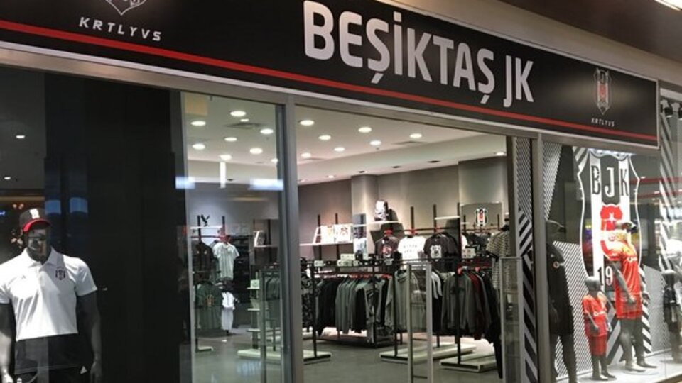 BJK Store çalışma saatleri 2019!