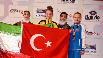 Selen'den bayrak dersi!