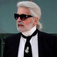 Dünyaca ünlü modacı hayatını kaybetti!