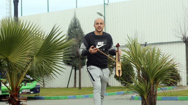 Aatif, 9 ay sonra gol sevinci yaşadı
