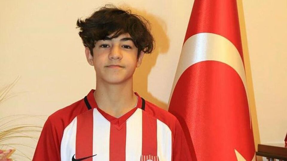 14 yaşında Fenerbahçe'ye transfer oldu!