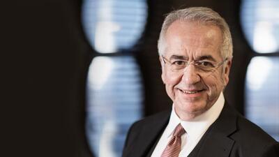 Erol Bilecek kimdir?