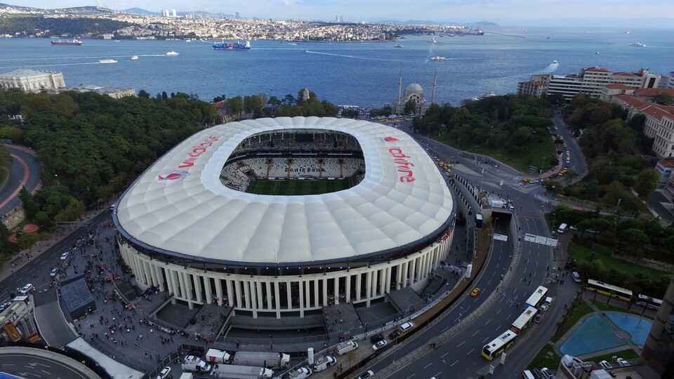 Vodafone Park'ta derbiler zor geçiyor