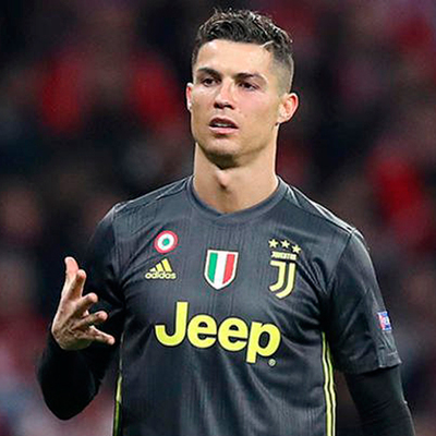 Ronaldo dalga geçti! VAR maça damga vurdu!