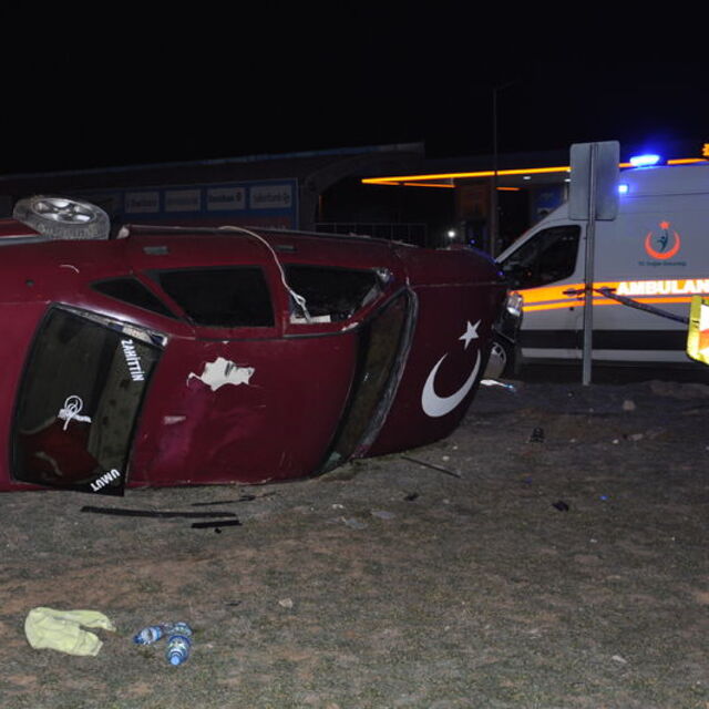 Kontrolden çıkan otomobil devrildi: 1 ölü, 1 yaralı