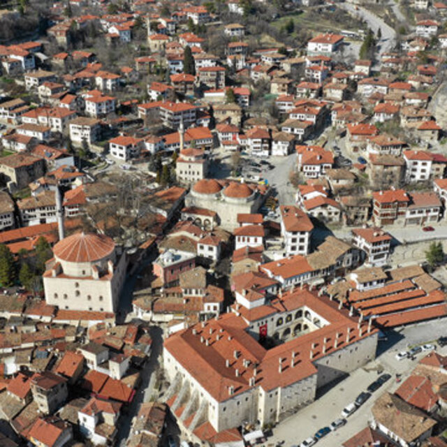 Yıllar geçse de hala ihtişamını koruyor