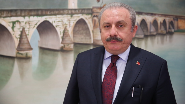 Şentop, Meclis Başkanlığı için adaylık başvurusunu yaptı