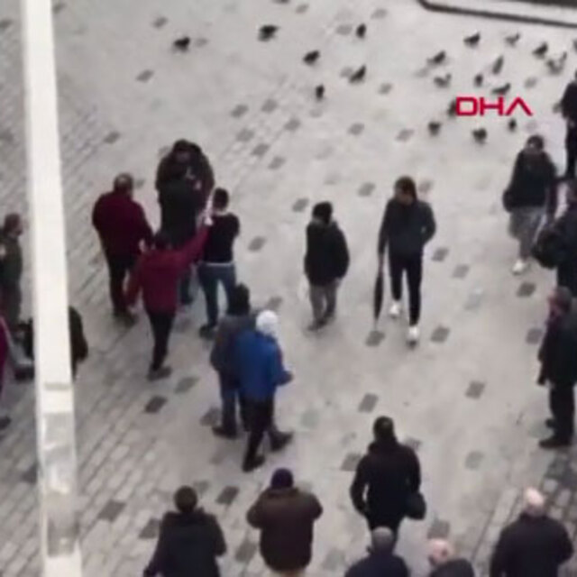 Taksim'de Arap turistle otobüsçüler arasında kavga