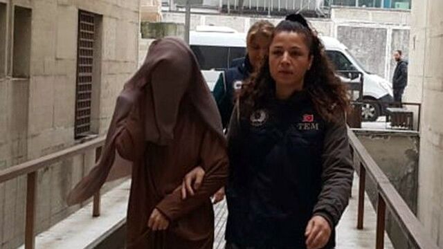 İnterpol'ün aradığı 2 DEAŞ'lı Bursa'da yakalandı