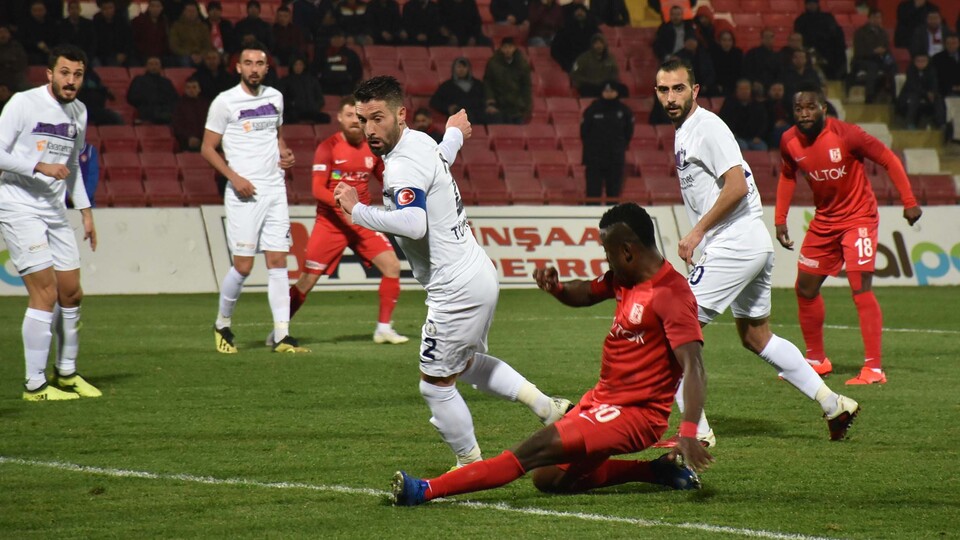 Balıkesirspor Baltok evinde kazandı