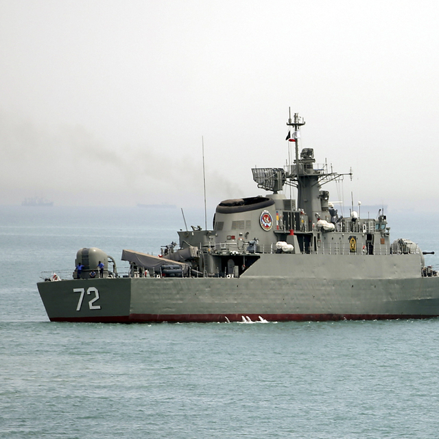 İran'dan stratejik bölgede geniş çaplı deniz tatbikatı
