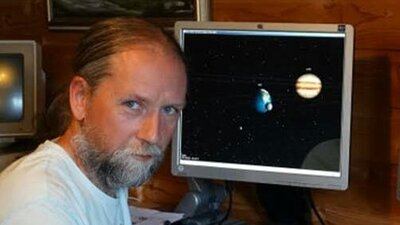 7.7'lik depremi bildi!