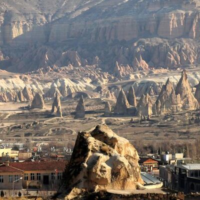 Peribacalarında yıkım kararı verilen 16 yapıdan 12'si yıkıldı