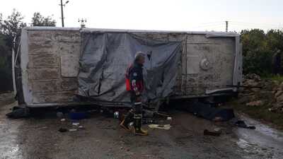 Mersin'de feci kaza! Ölü ve yaralılar var