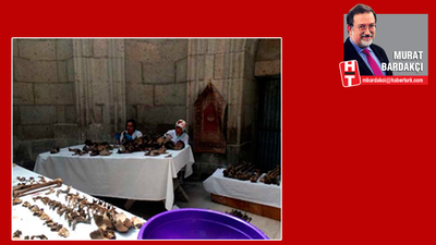 Sekiz asır sonra defin