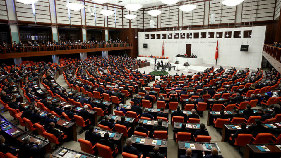 Meclis'in yeni başkanı Mustafa Şentop oldu