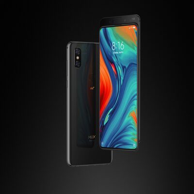 5G’li modelini İspanya'da sahneye çıkardı