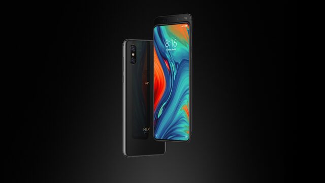 5G'li modelini İspanya'da sahneye çıkardı