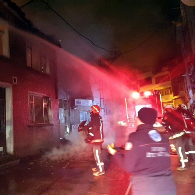 Bursa'da yangın paniği! Mahalleli ayağa kalktı