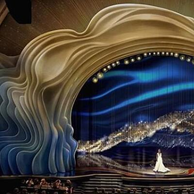 Sahneyi Trump'ın saçlarına benzettiler