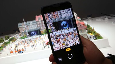 Üçlü kamerayla gelen 10x kayıpsız zoom