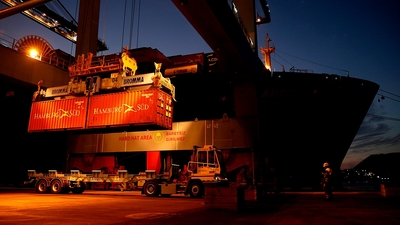 Türk limanlarında "elleçleme" arttı