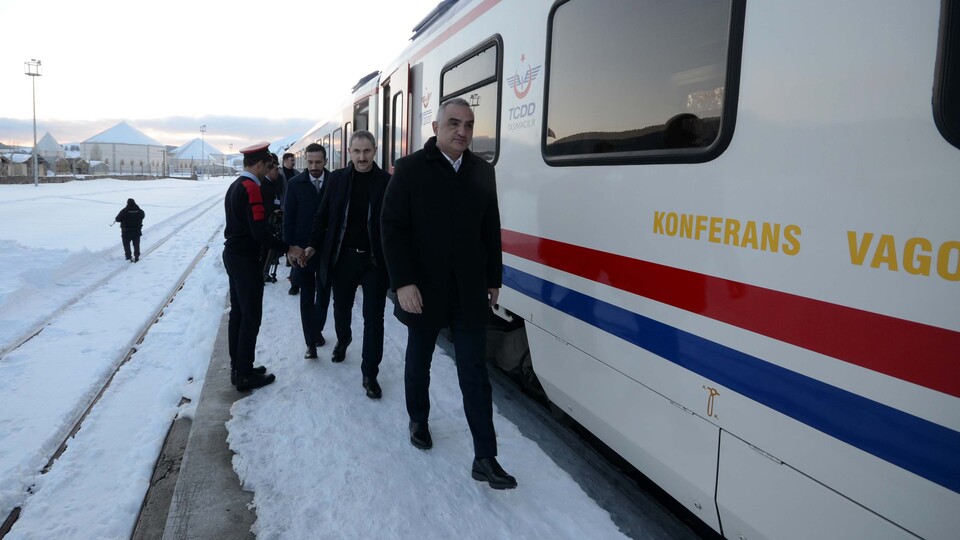 Like Ekspresi'ne alternatif geliyor!