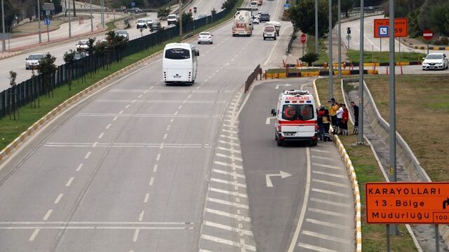 Herkes kaza yaptı sandı, sağlık ekiplerini görünce yaptığı şaşkına çevirdi